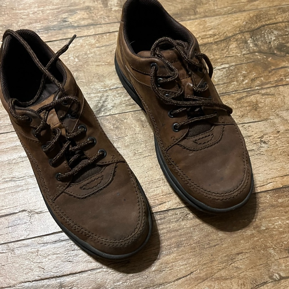 Rockport men’s 9